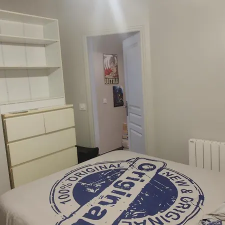 Montparnasse, 1 * Paris